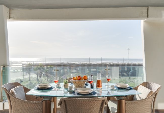Condomínio em Costa de Caparica - Plazza T2 Luxury apartment whith sea view face t
