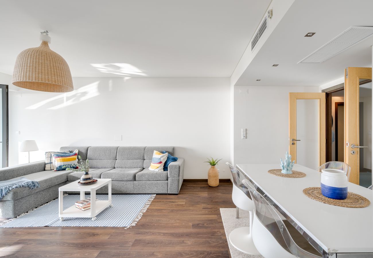 Condomínio em Costa de Caparica - Plazza T2 Luxury apartment whith sea view face t