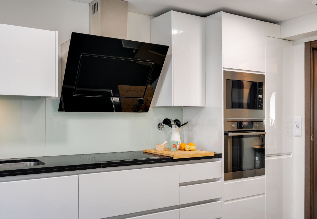 Condomínio em Costa de Caparica - Plazza T2 Luxury apartment whith sea view face t