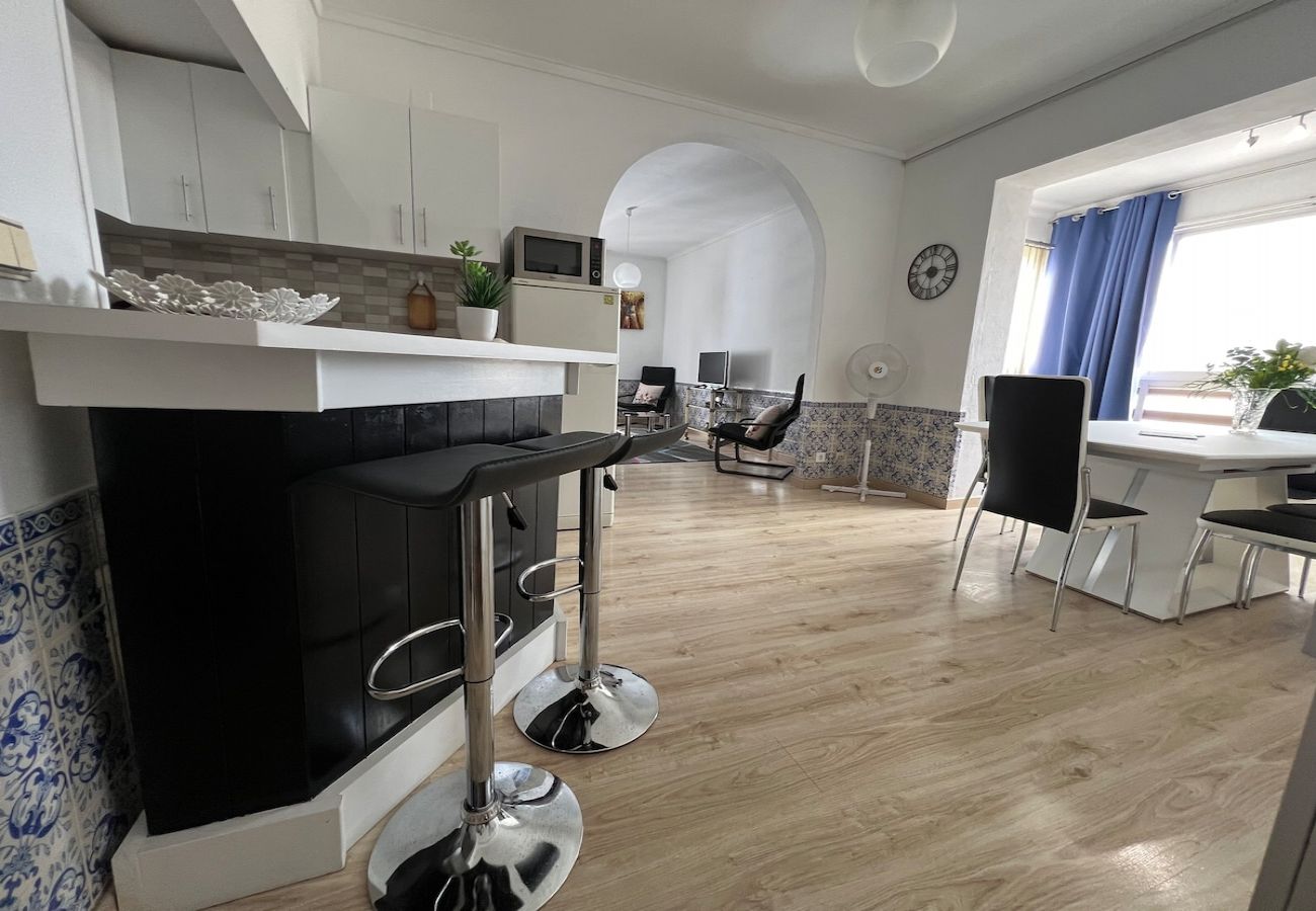 Apartamento em Costa de Caparica - Torre Templários   · 2 Bedroom apartment in Capari