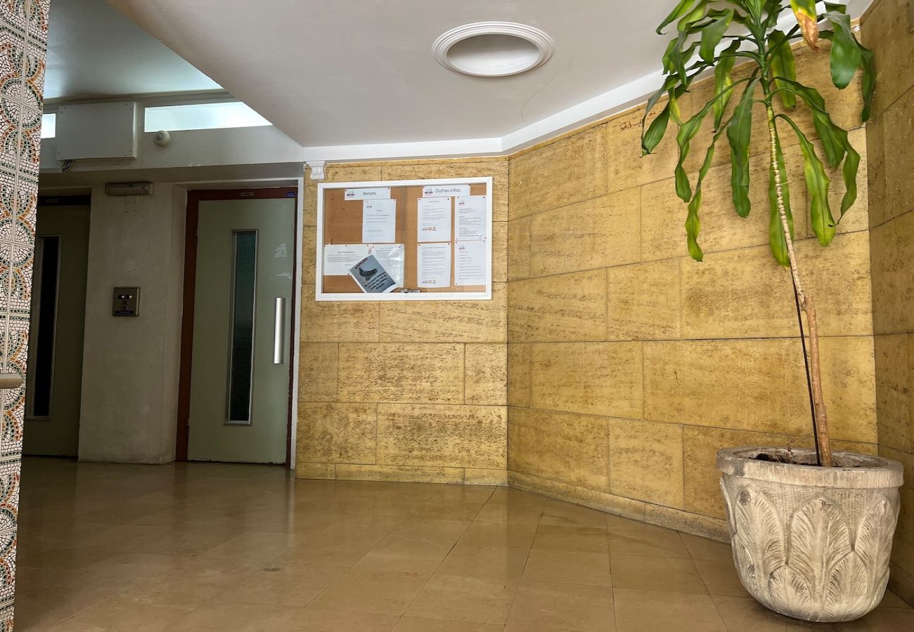 Apartamento em Costa de Caparica - Torre Templários   · 2 Bedroom apartment in Capari