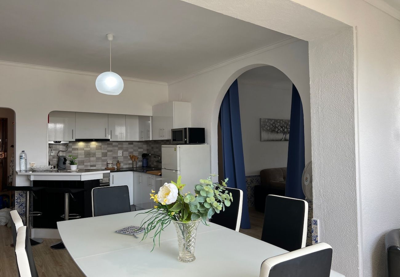 Apartamento em Costa de Caparica - Torre Templários   · 2 Bedroom apartment in Capari