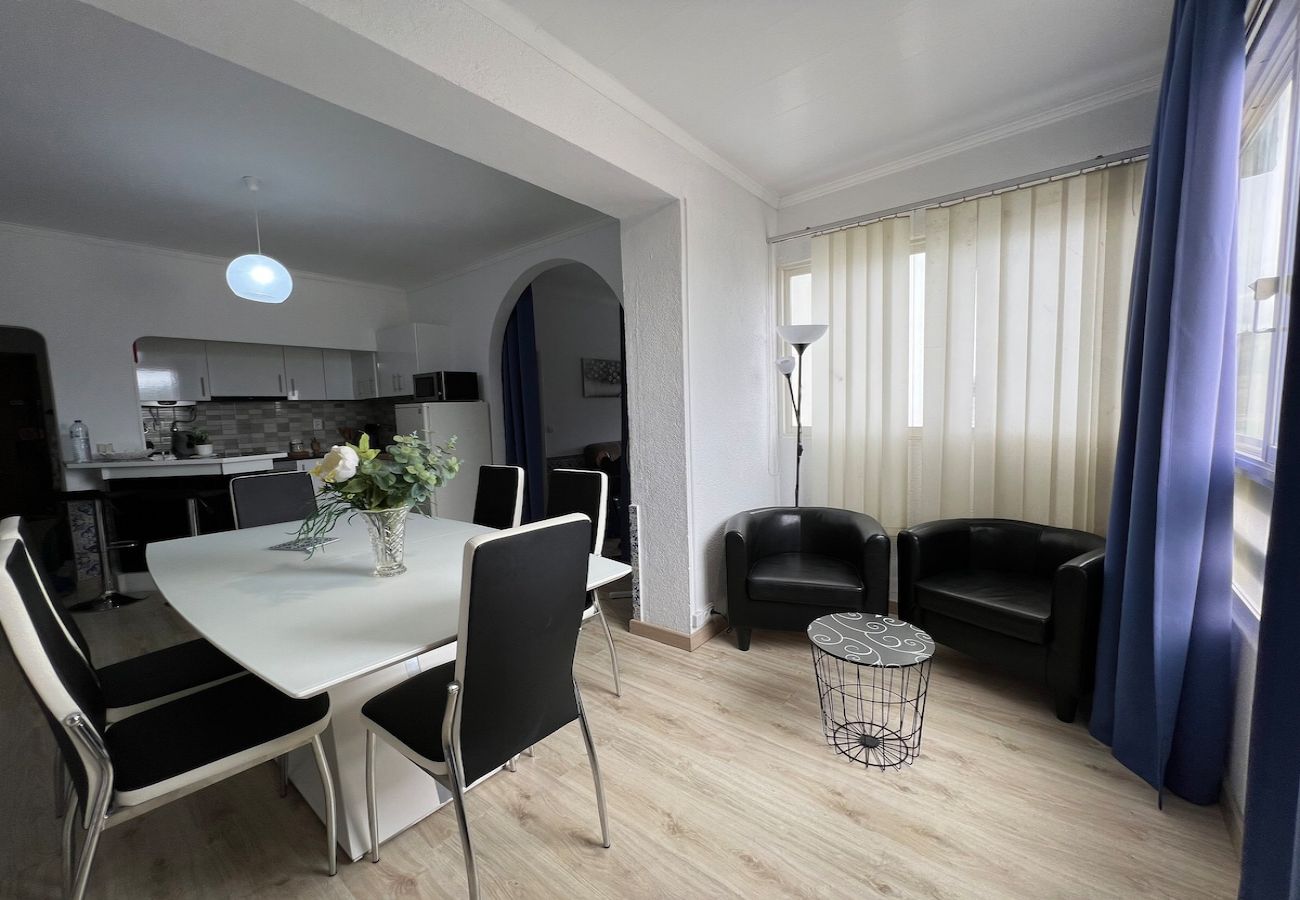 Apartamento em Costa de Caparica - Torre Templários   · 2 Bedroom apartment in Capari