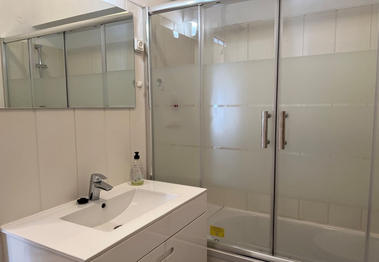 Apartamento em Costa de Caparica - Torre Templários   · 2 Bedroom apartment in Capari