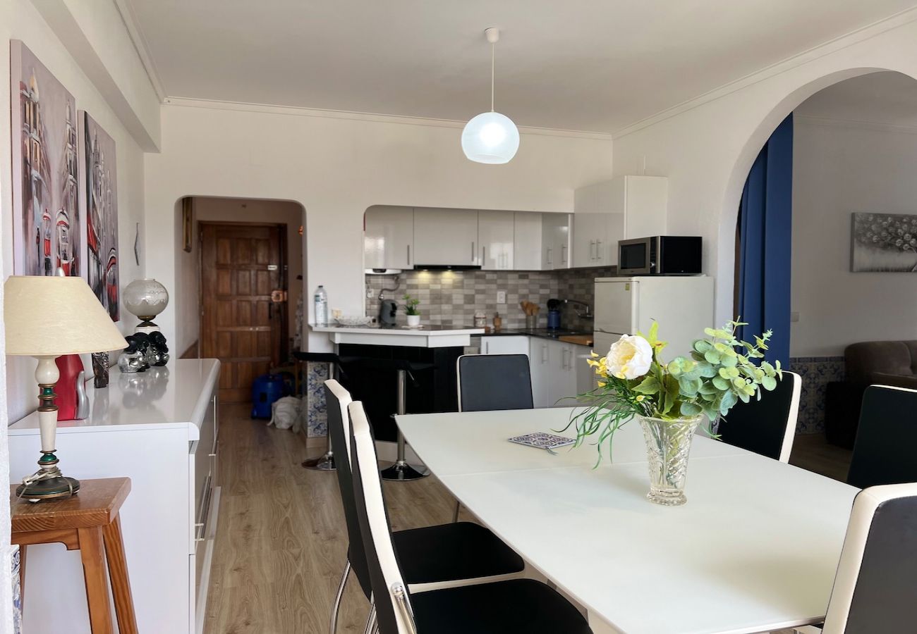 Apartamento em Costa de Caparica - Torre Templários   · 2 Bedroom apartment in Capari