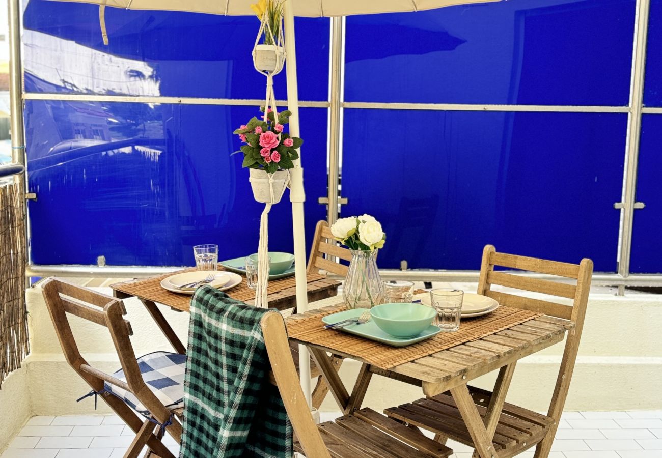 Apartamento em Costa de Caparica - Cantinho · Um apartamento  encantador na Costa de