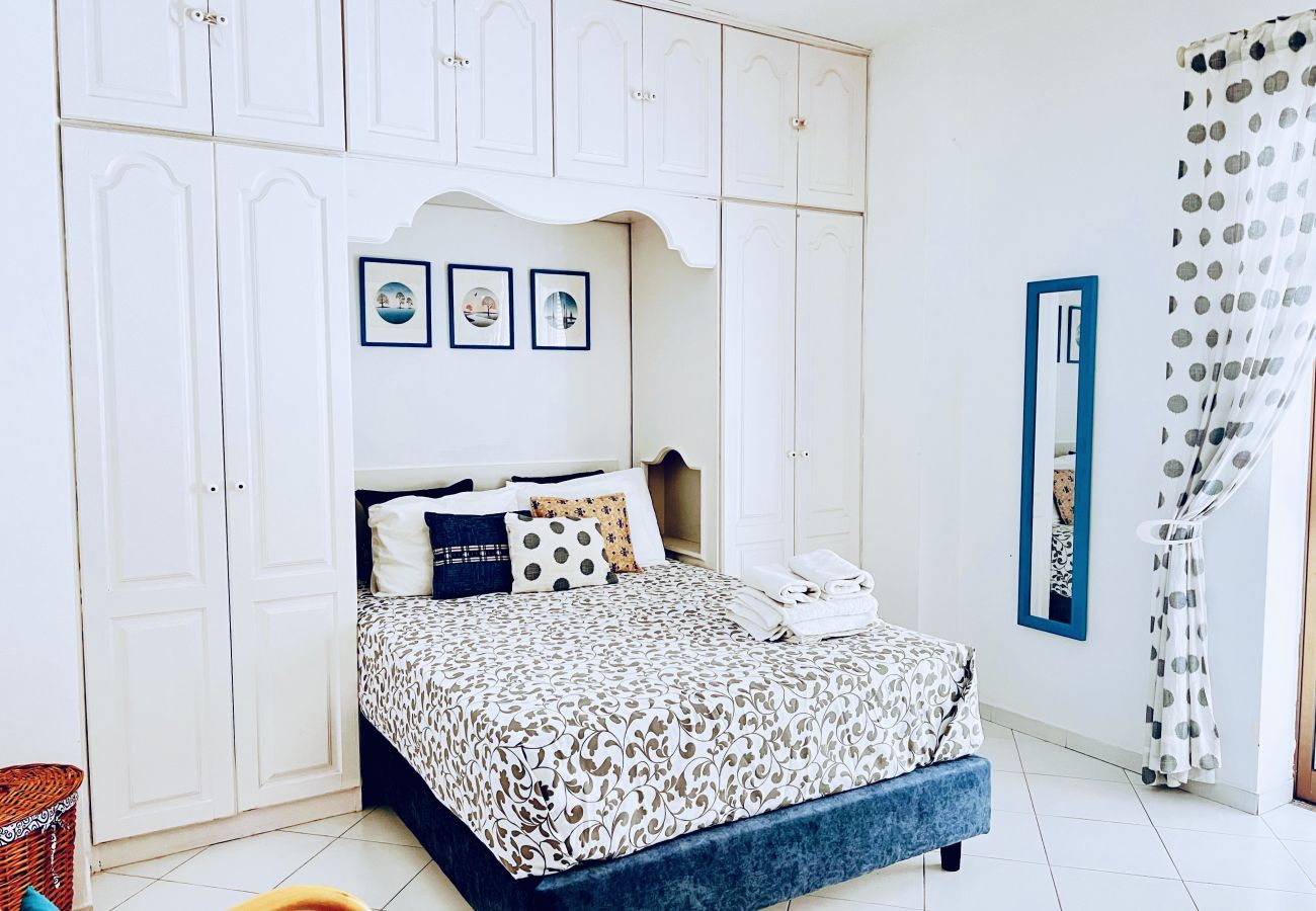 Apartamento em Costa de Caparica - BBQ & Terrace Caparica Apartment