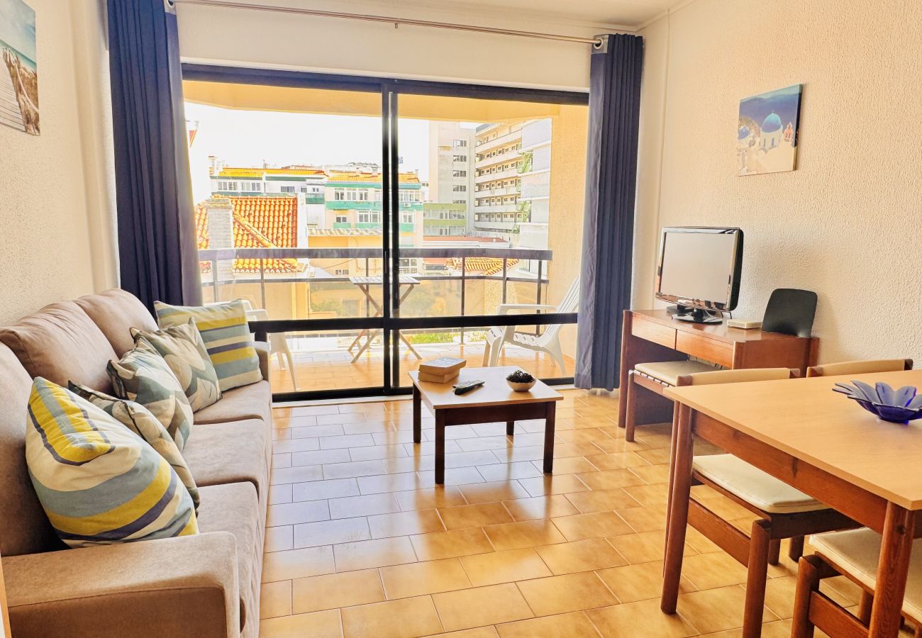 Apartamento em Costa de Caparica - Sol e Piscina na Caparica