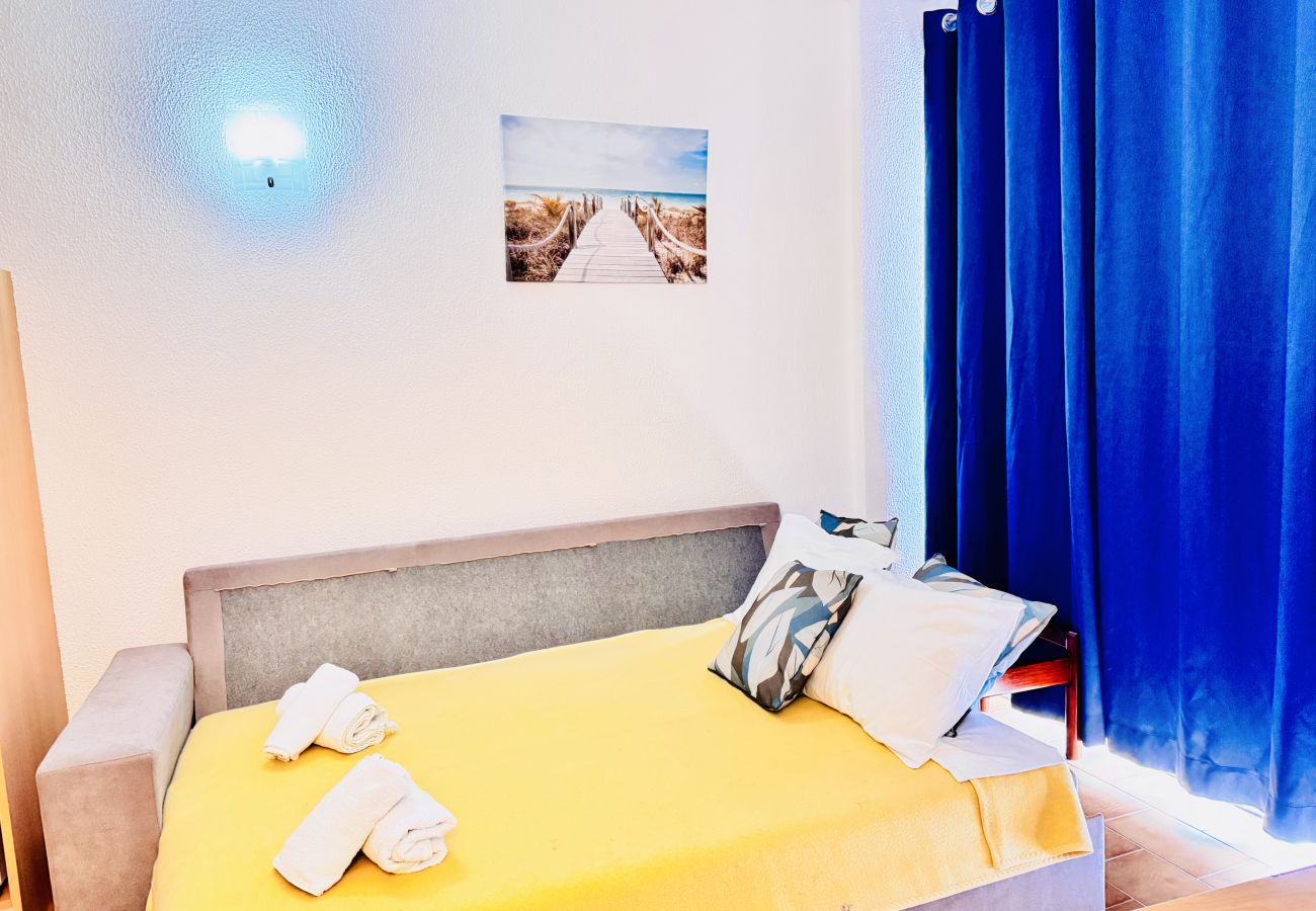 Apartamento em Costa de Caparica - Sol e Piscina na Caparica