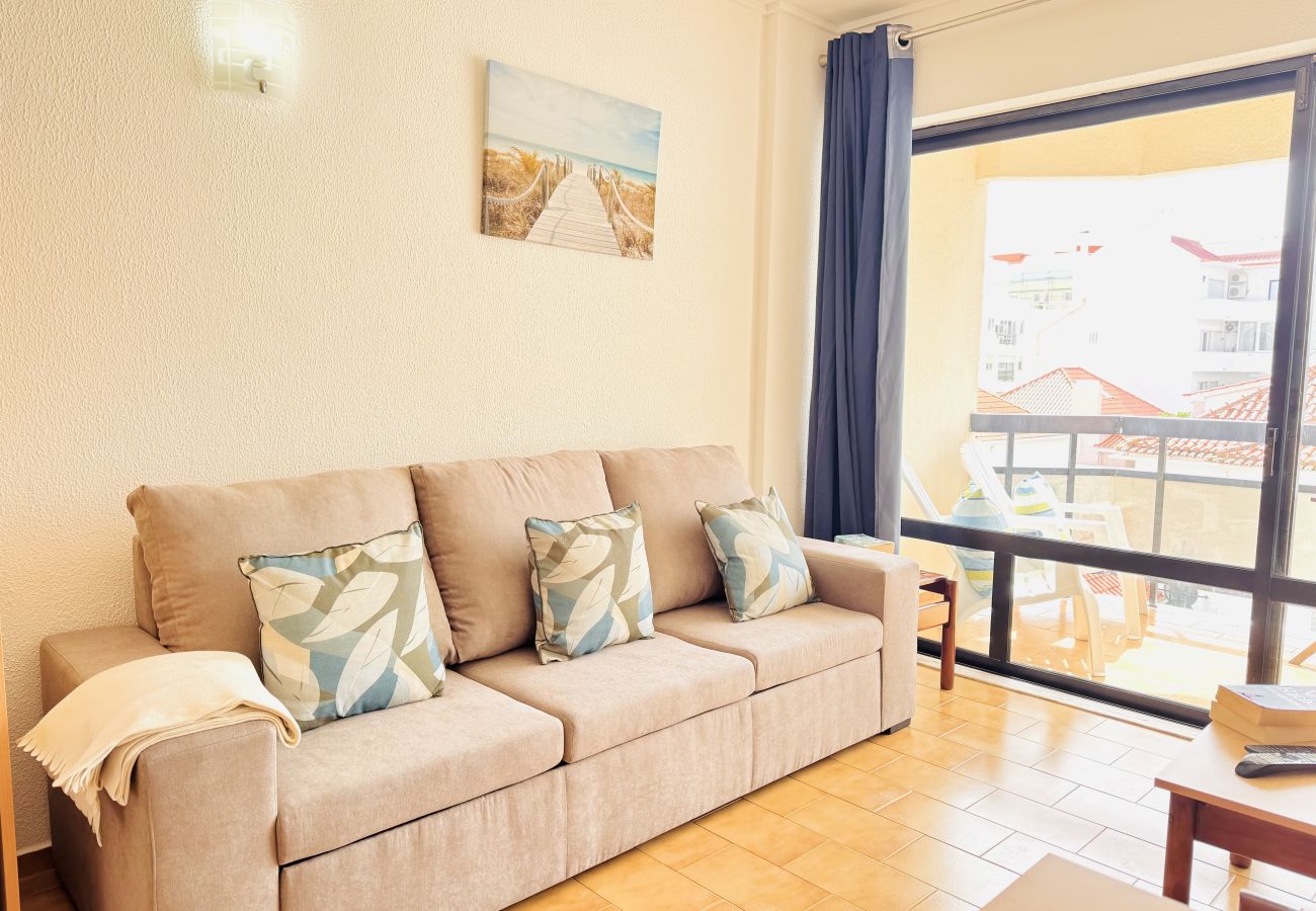 Apartamento em Costa de Caparica - Sol e Piscina na Caparica