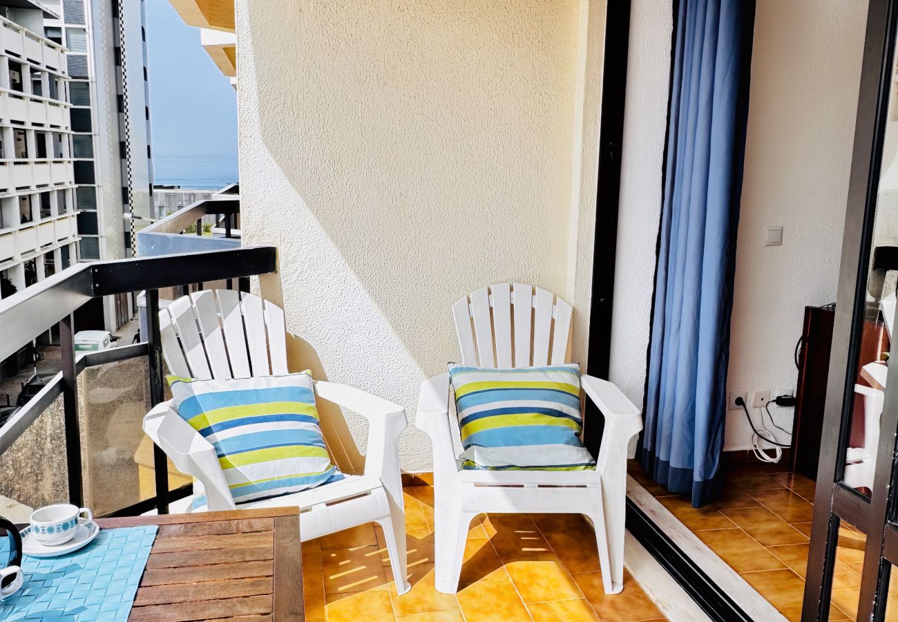 Apartamento em Costa de Caparica - Sol e Piscina na Caparica
