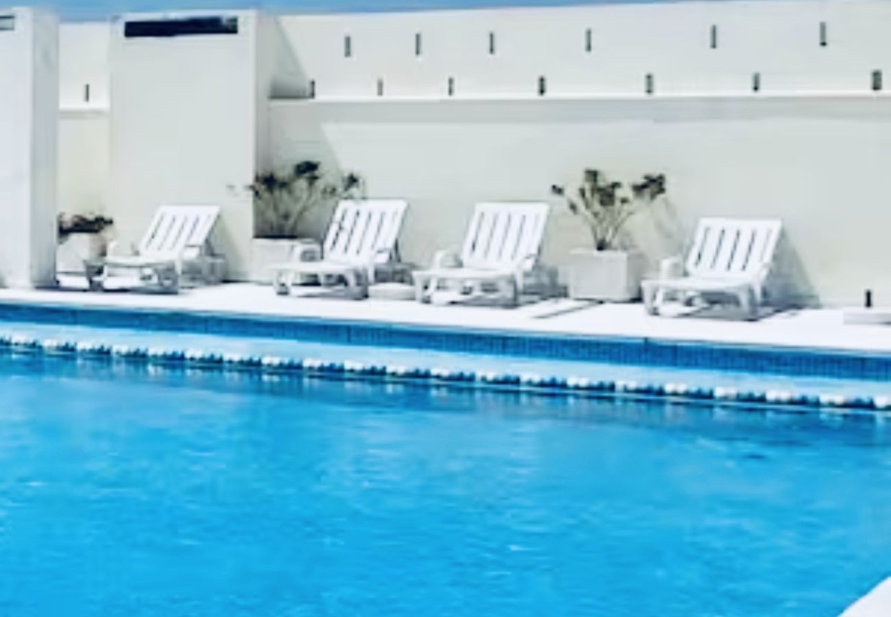 Apartamento em Costa de Caparica - Sol e Piscina na Caparica