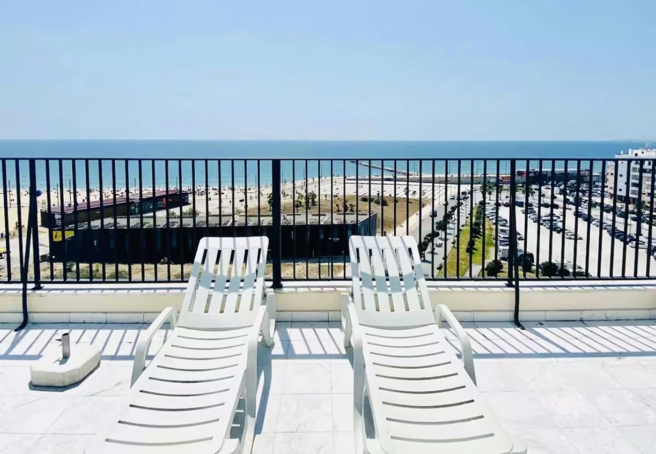 Apartamento em Costa de Caparica - Sol e Piscina na Caparica