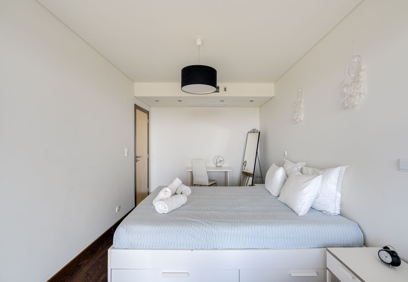 Residenz in Costa de Caparica - Plazza T2 Luxury apartment whith sea view face t