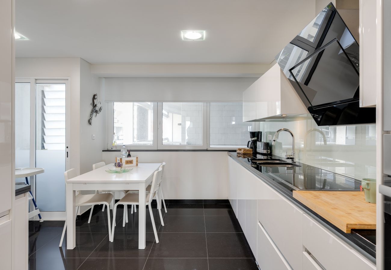 Residenz in Costa de Caparica - Plazza T2 Luxury apartment whith sea view face t