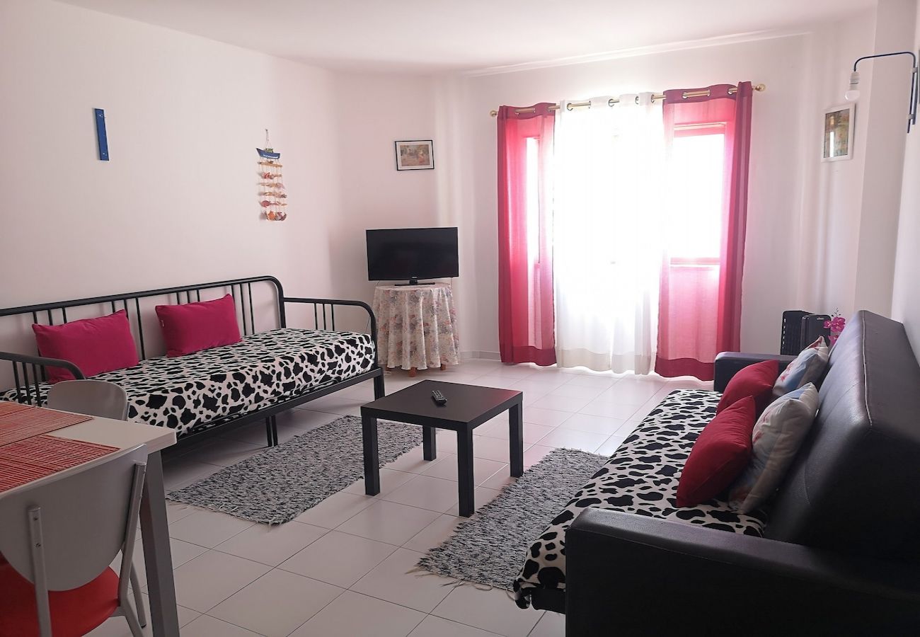 Ferienwohnung in Costa de Caparica - 3ºC · Caparica apartment side view