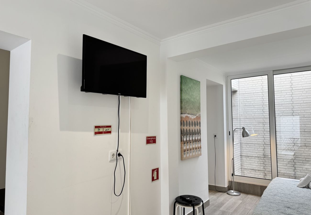 Ferienhaus in Costa de Caparica - Suite privada com patio · Suite XL plus patio (T1)