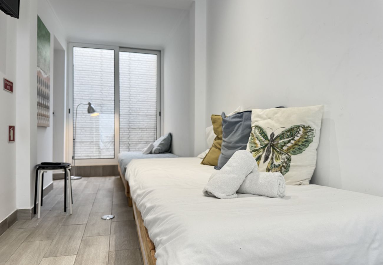 Ferienhaus in Costa de Caparica - Suite privada com patio · Suite XL plus patio (T1)