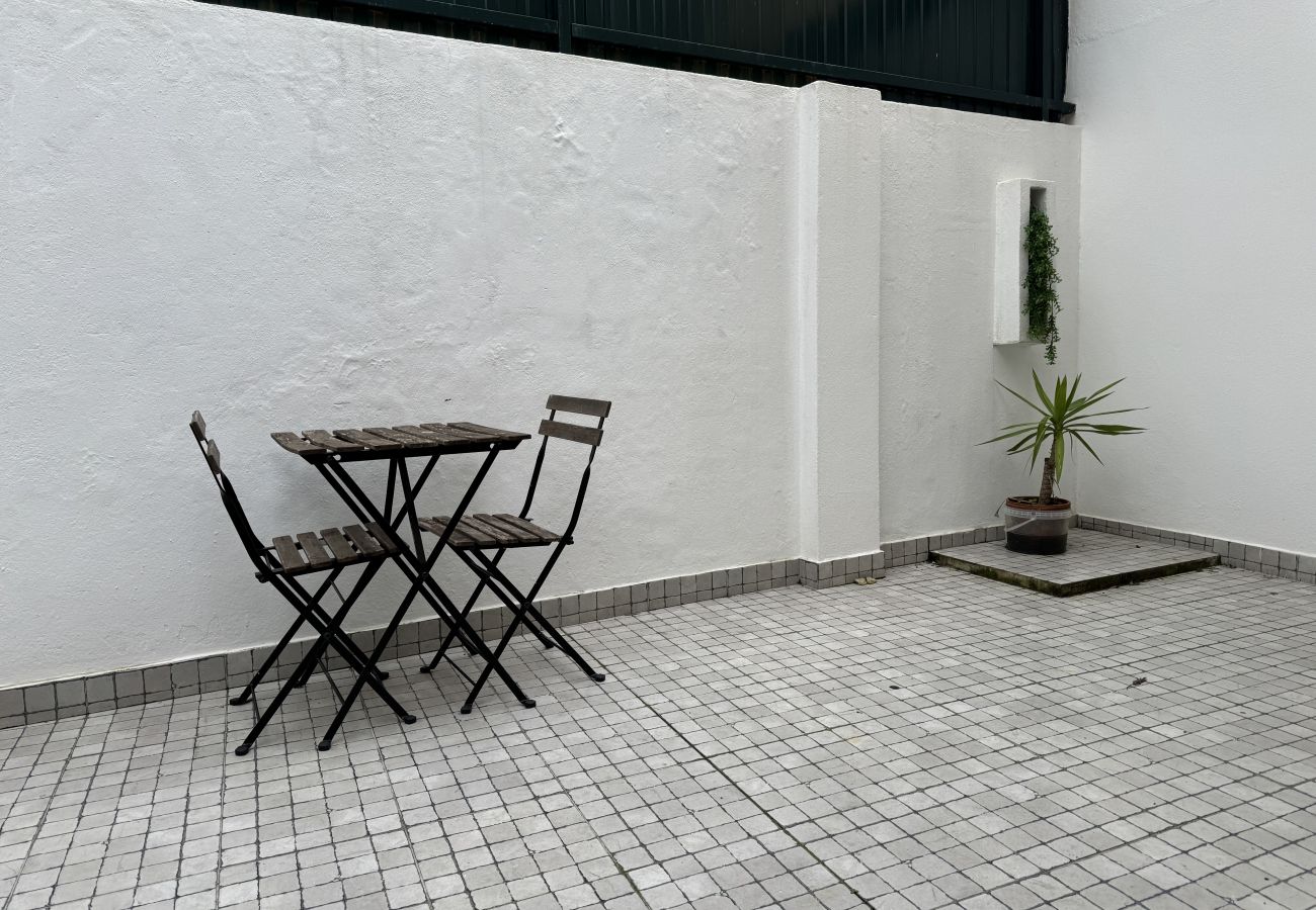 Ferienhaus in Costa de Caparica - Suite privada com patio · Suite XL plus patio (T1)