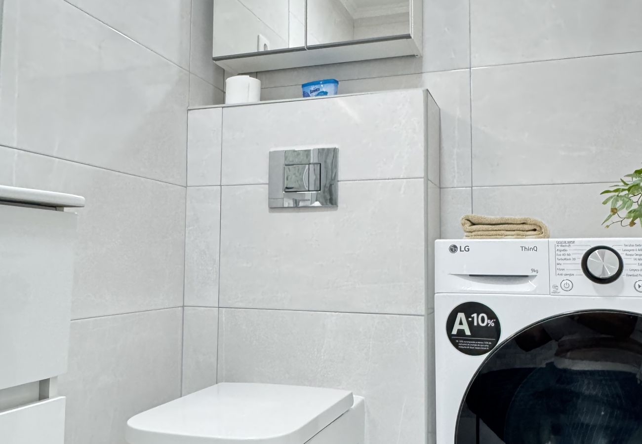 Ferienwohnung in Costa de Caparica - 203 · Apartamento encantador com piscina em C. Cap
