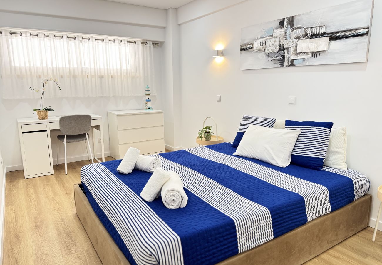 Ferienwohnung in Costa de Caparica - 203 · Apartamento encantador com piscina em C. Cap