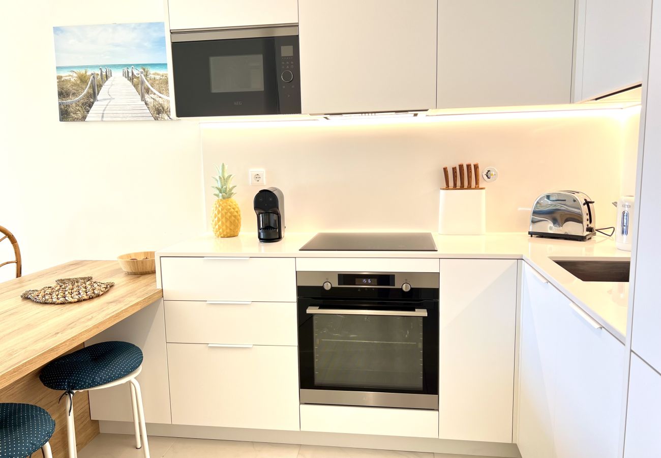 Ferienwohnung in Armação de Pêra - Bayline luxury spa and pool apartment