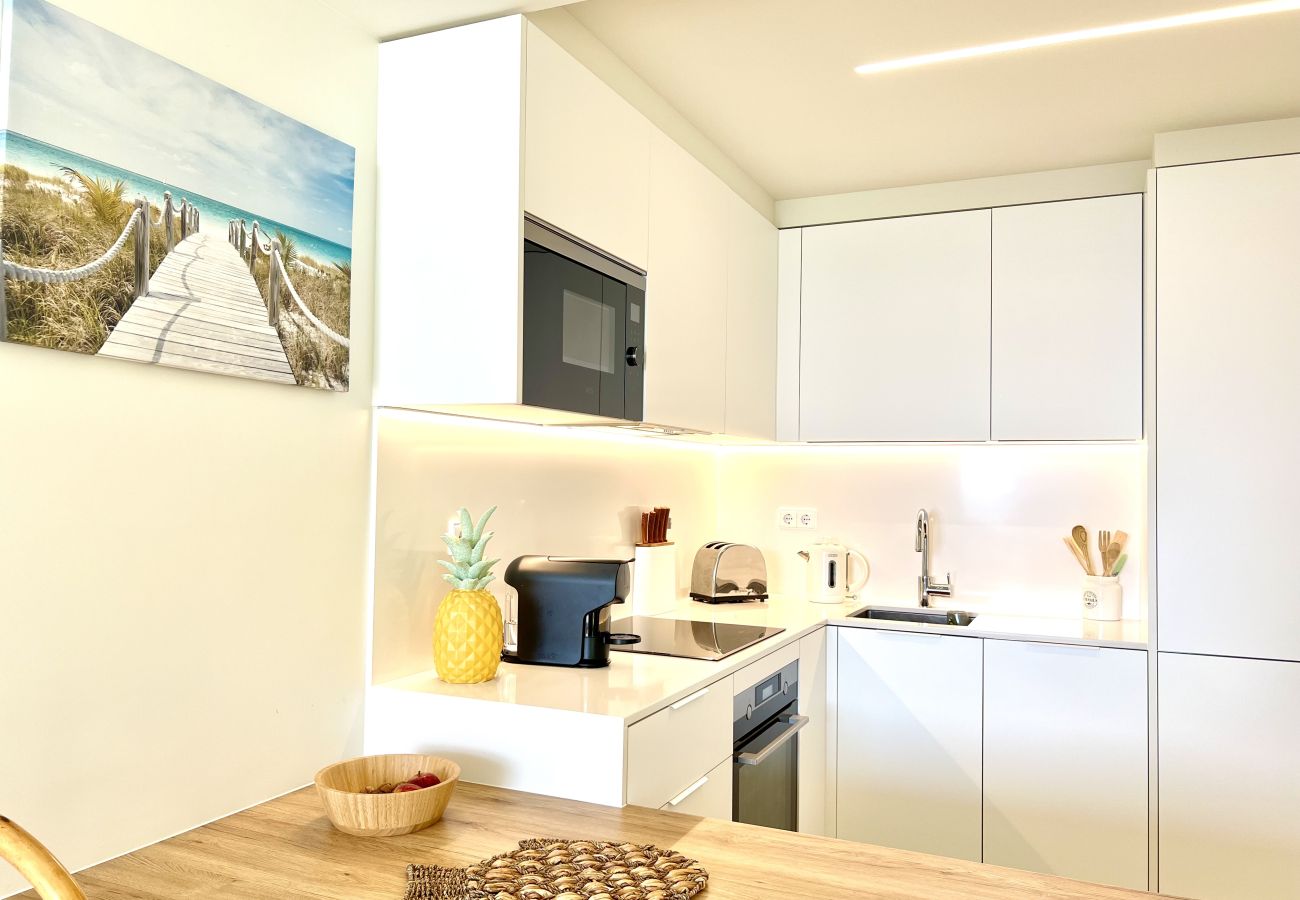 Ferienwohnung in Armação de Pêra - Bayline luxury spa and pool apartment