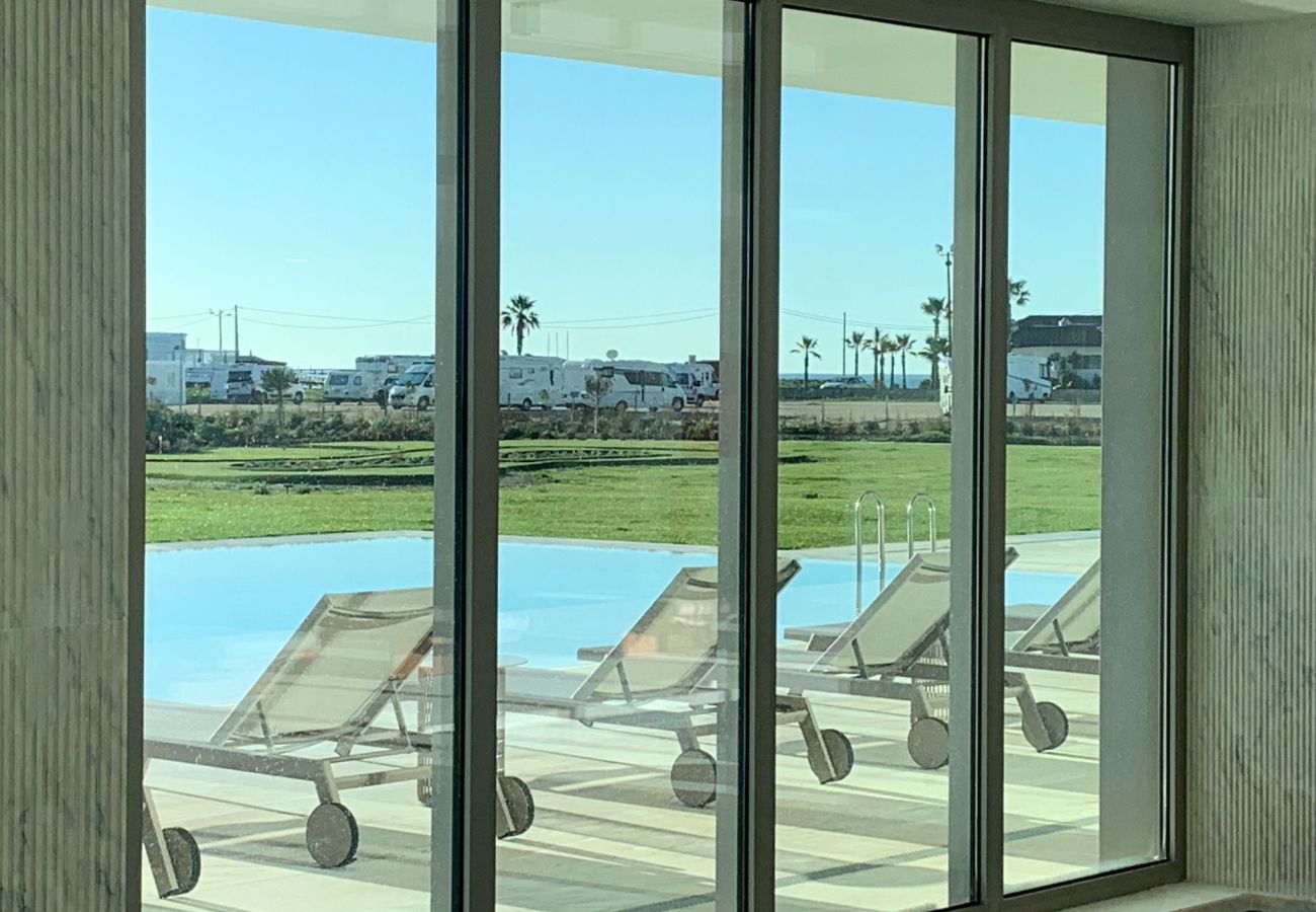 Ferienwohnung in Armação de Pêra - Bayline luxury spa and pool apartment