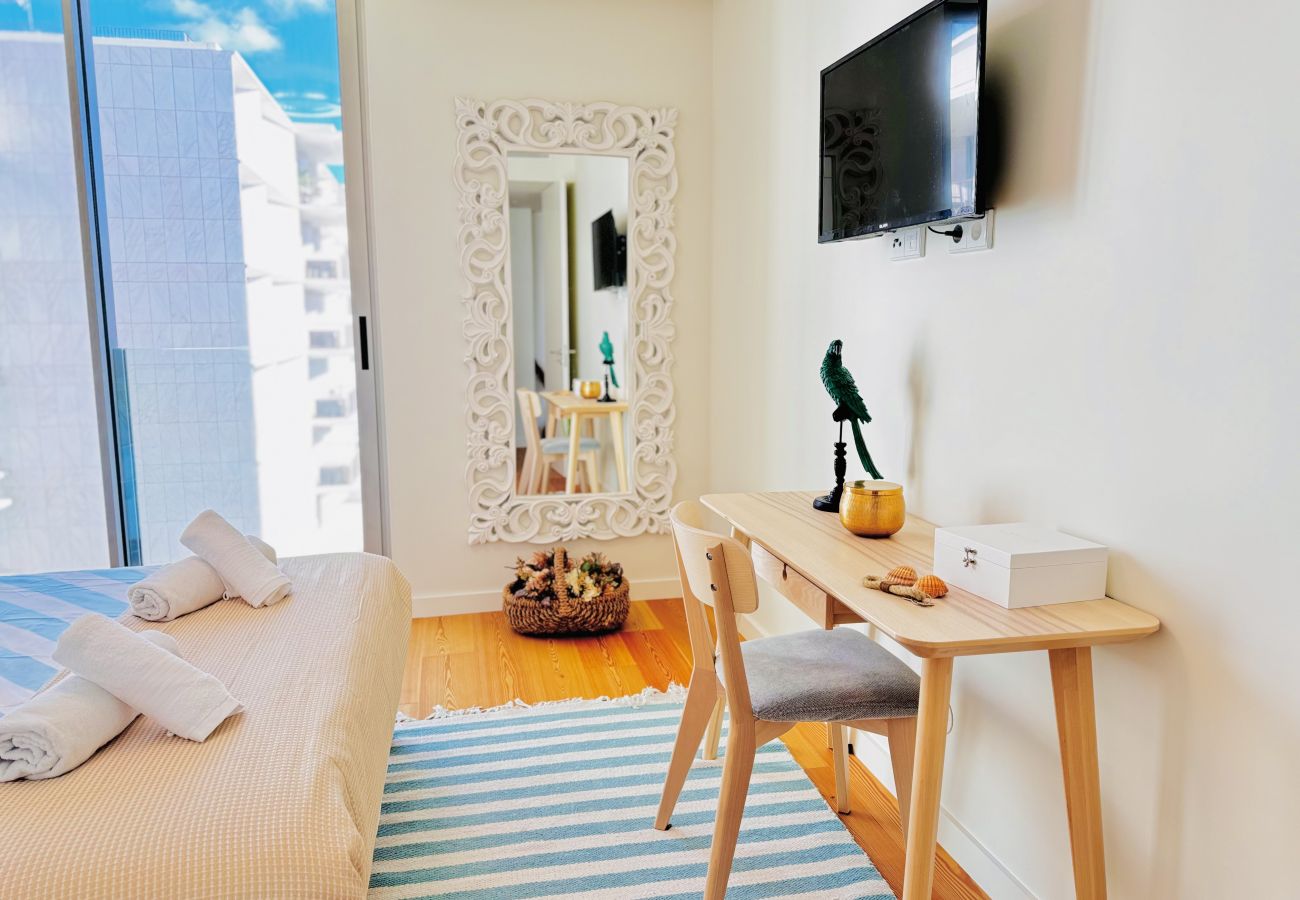 Ferienwohnung in Armação de Pêra - Bayline luxury spa and pool apartment