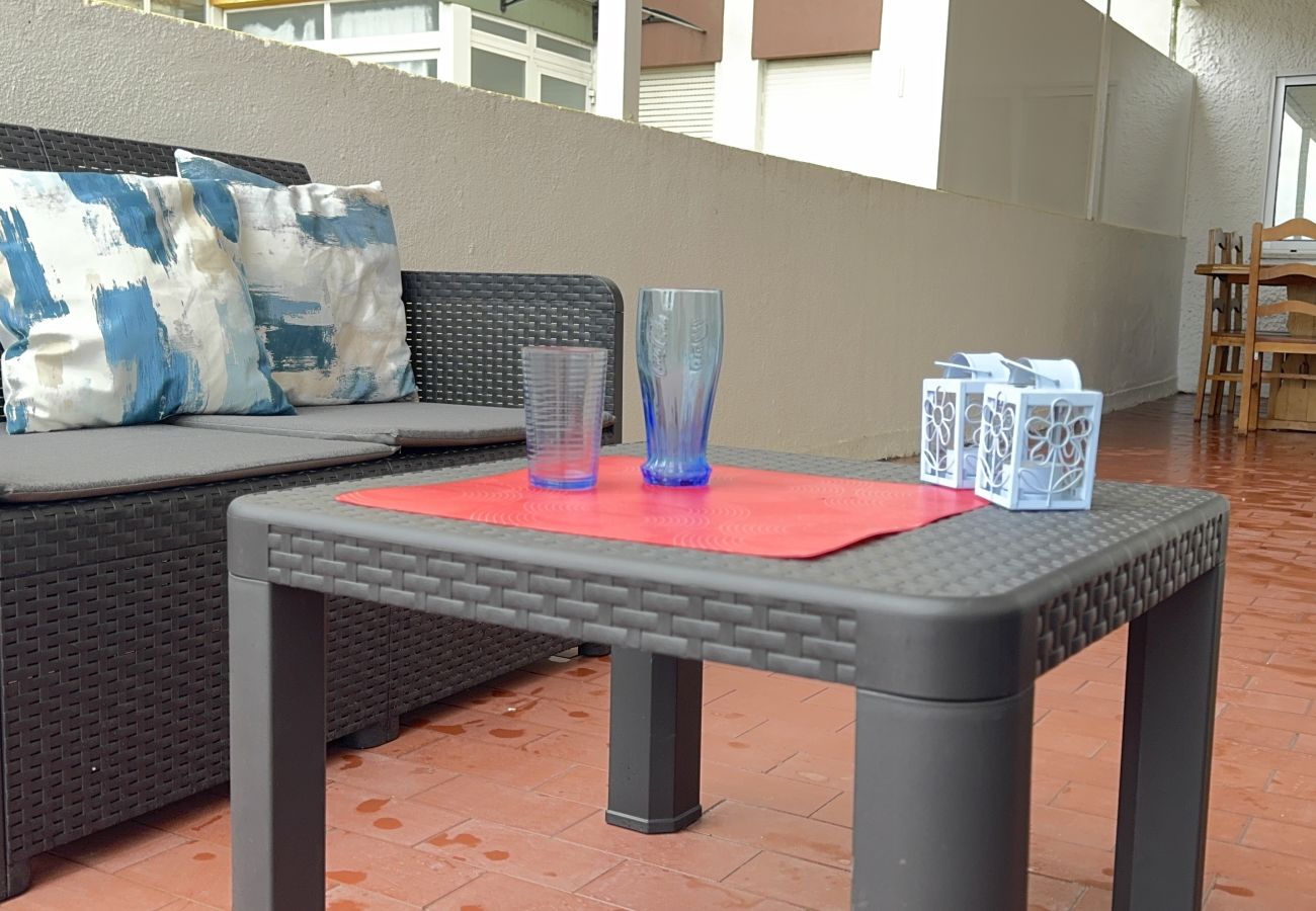 Ferienwohnung in Costa de Caparica - Cozy 2 room apartment by the beach