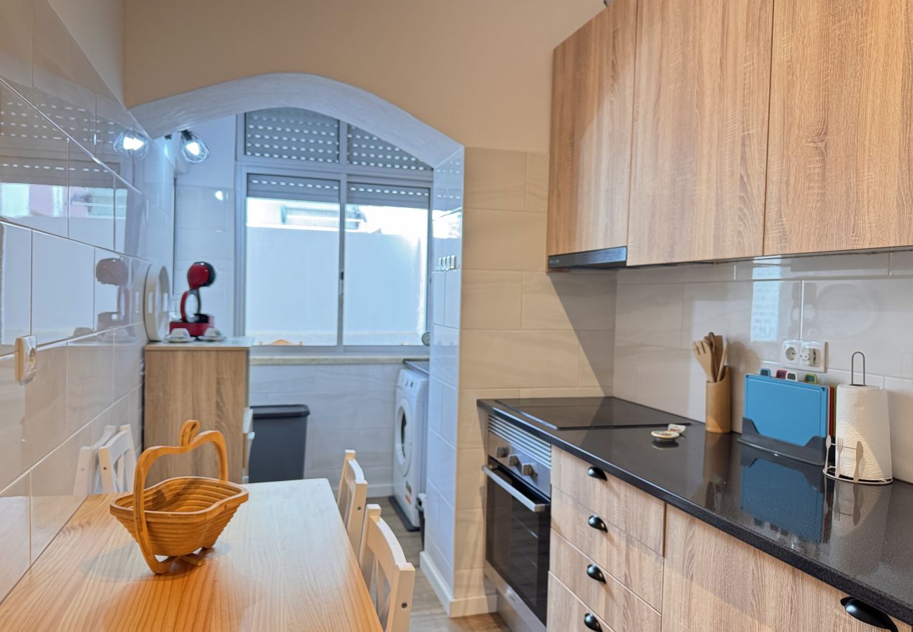 Ferienwohnung in Costa de Caparica - Cozy 2 room apartment by the beach
