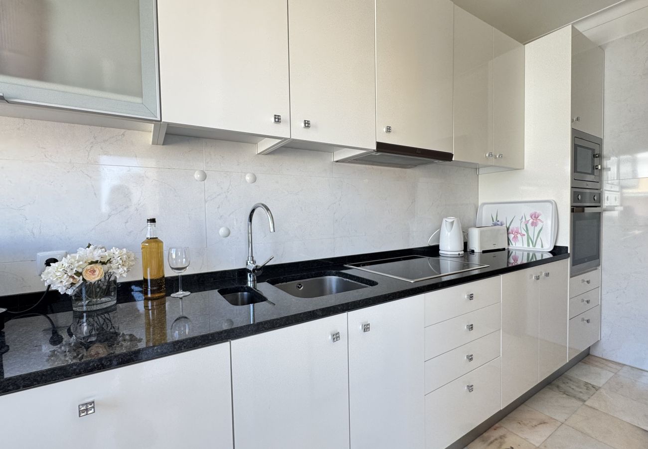 Ferienwohnung in Costa de Caparica - Che Mamy, beach house