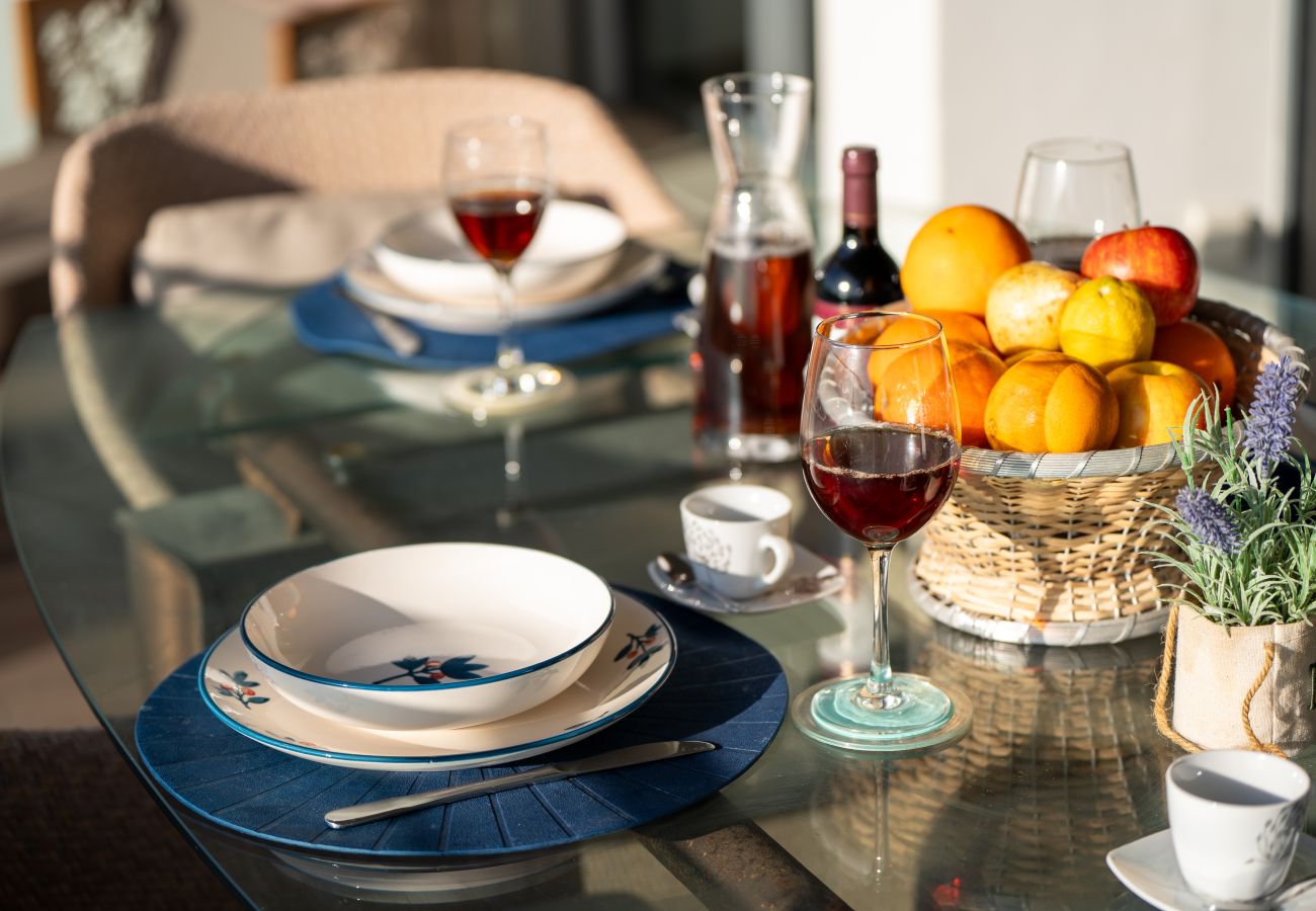 Residence in Costa de Caparica - Plazza T2 Luxury apartment whith sea view face t