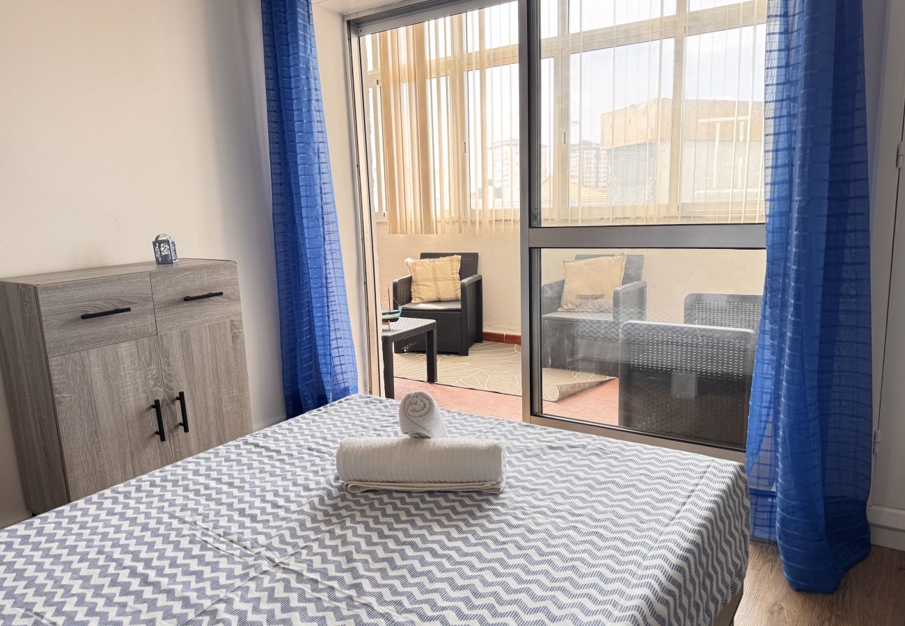 Apartment in Costa de Caparica - Cozy 2 room apartment by the beach
