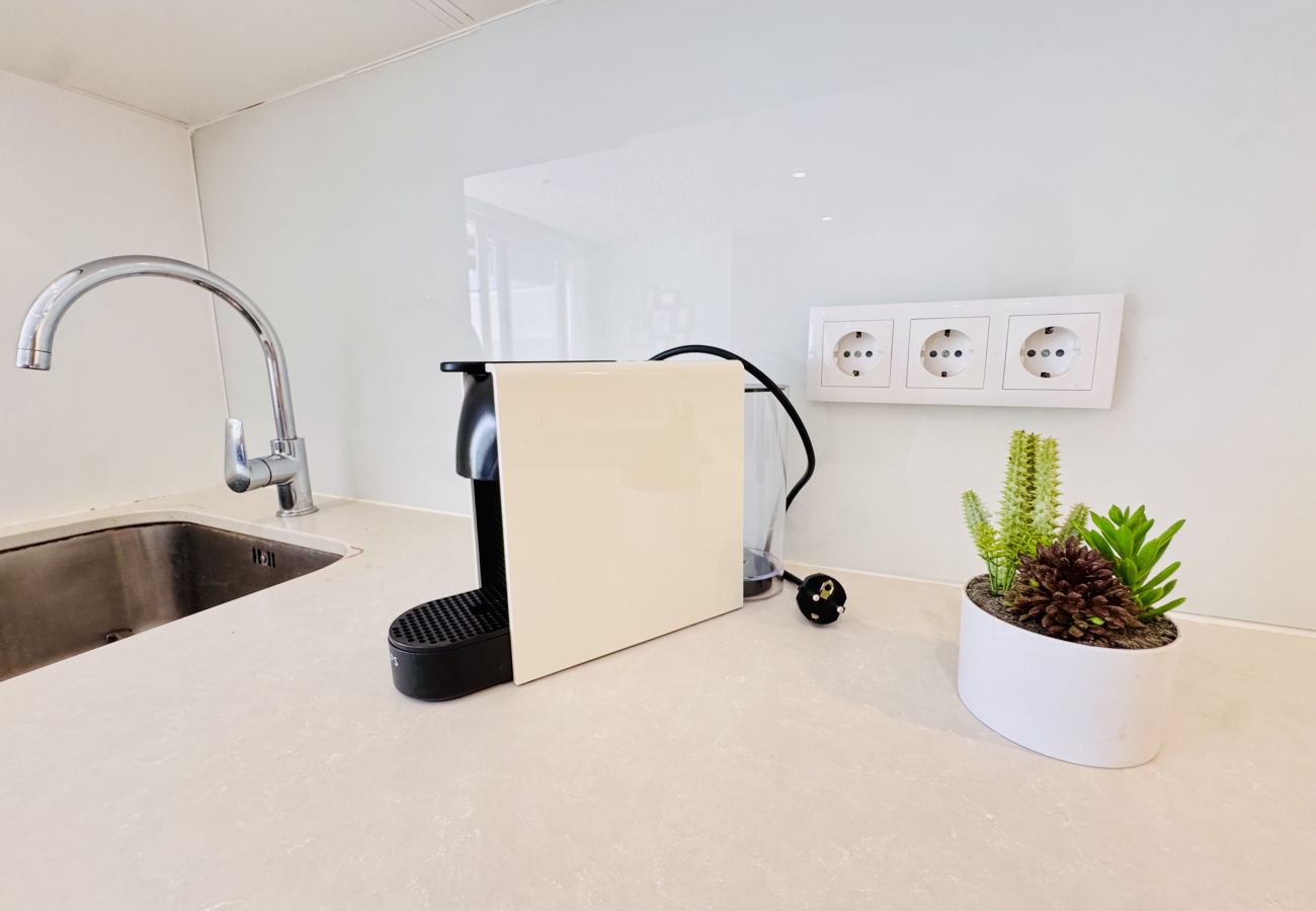 Apartment in Costa de Caparica - Confort Beach & Terrace