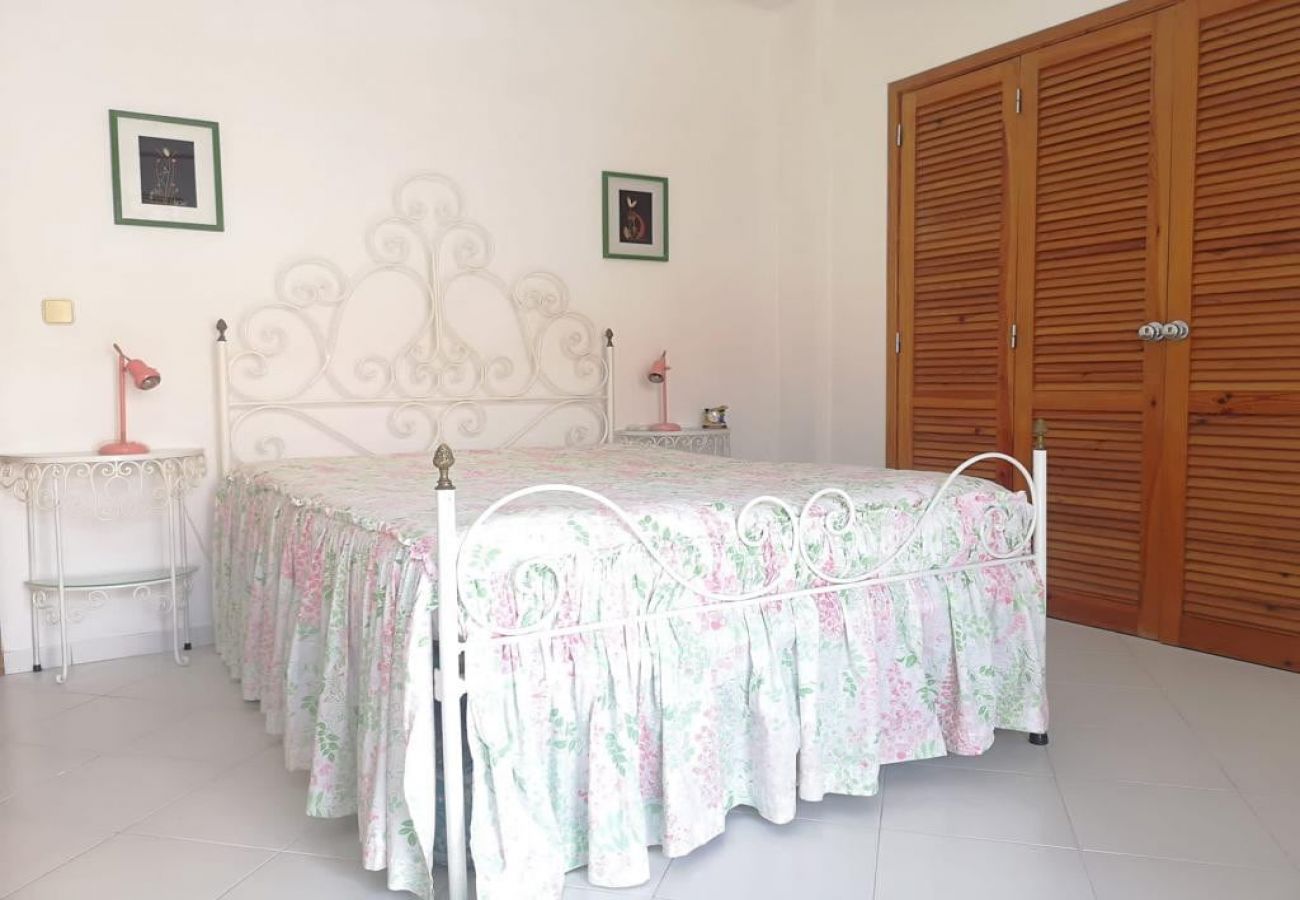 Apartamento en Costa de Caparica - 3G Ana · Costa de Caparica, sea view apartment