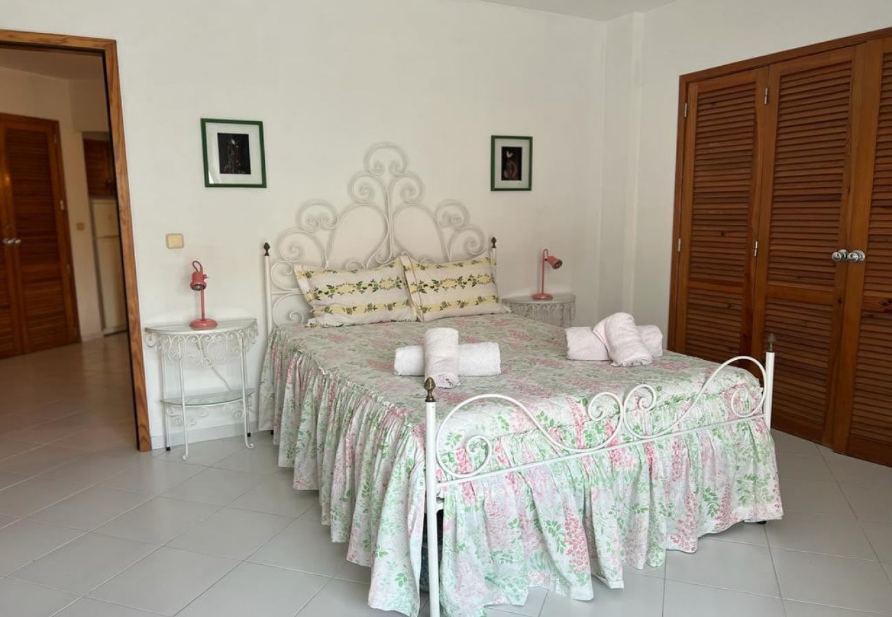 Apartamento en Costa de Caparica - 3G Ana · Costa de Caparica, sea view apartment