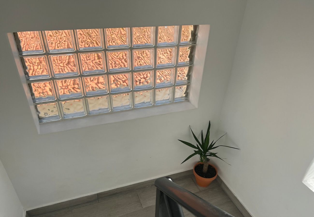 Apartamento en Costa de Caparica - Suite 1 Frte · Charming private Studio XL Caparica