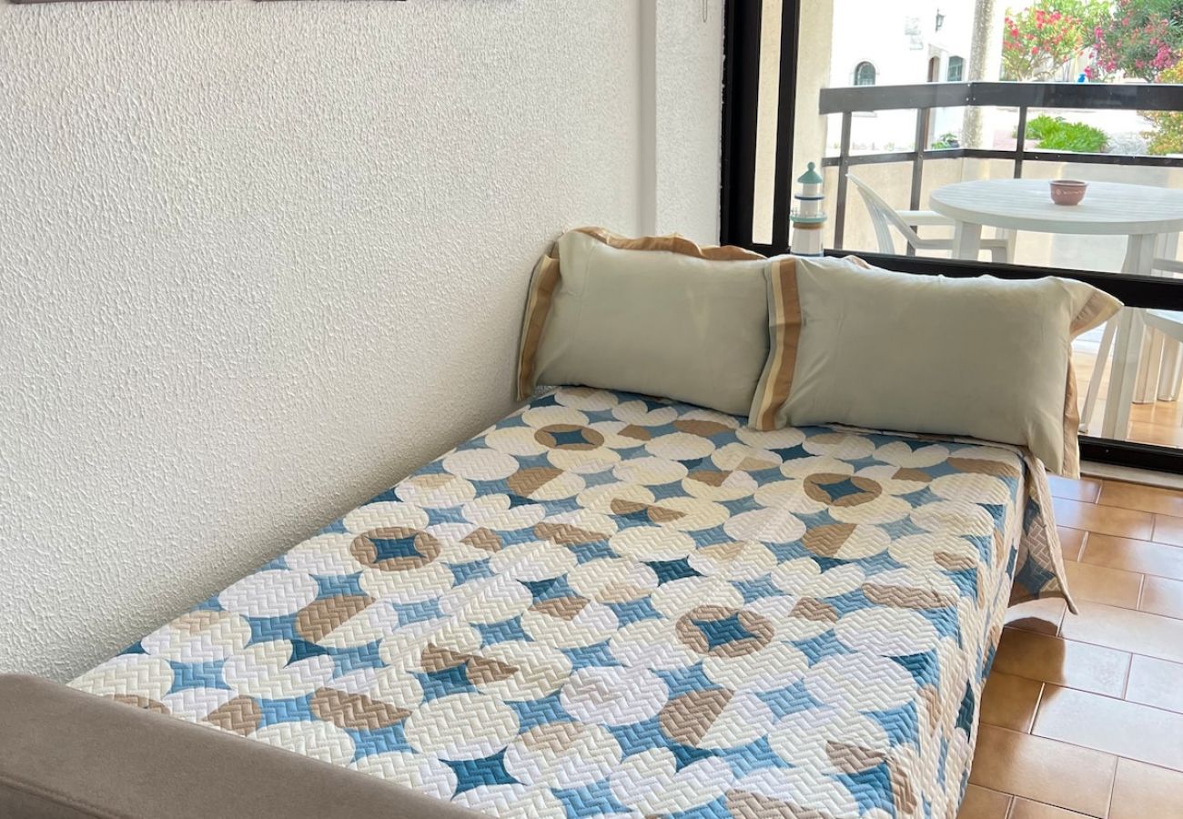 Apartamento en Costa de Caparica - 203 · Apartamento encantador com piscina em C. Cap