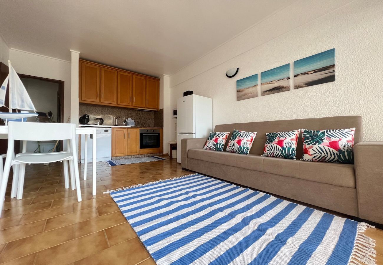 Apartamento en Costa de Caparica - 203 · Apartamento encantador com piscina em C. Cap