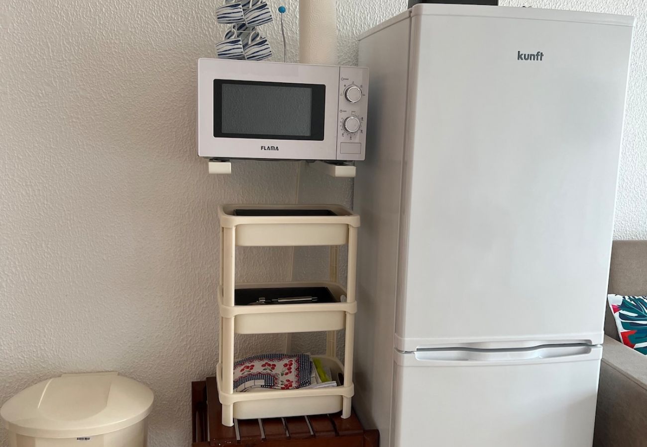 Apartamento en Costa de Caparica - 203 · Apartamento encantador com piscina em C. Cap