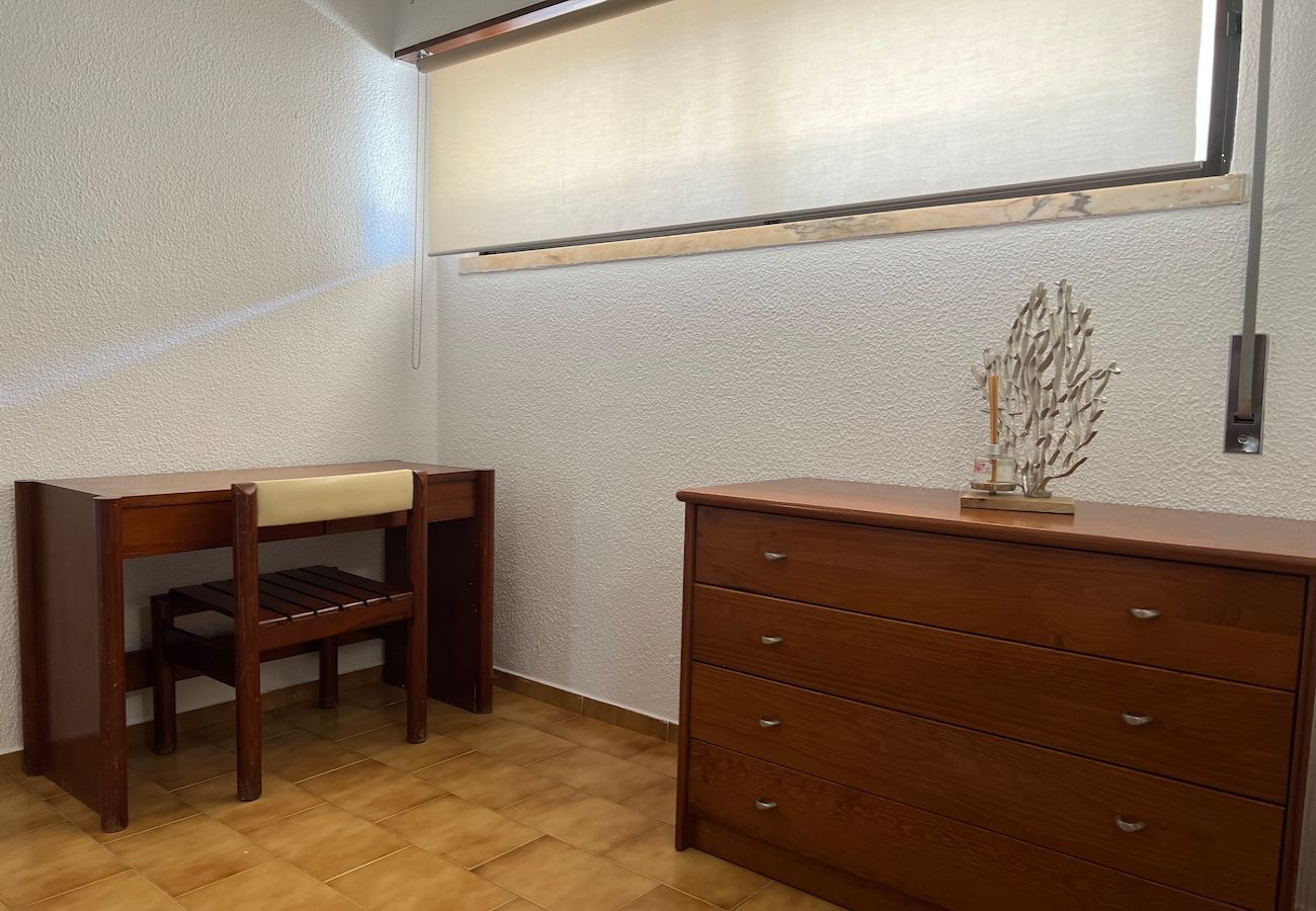 Apartamento en Costa de Caparica - 203 · Apartamento encantador com piscina em C. Cap