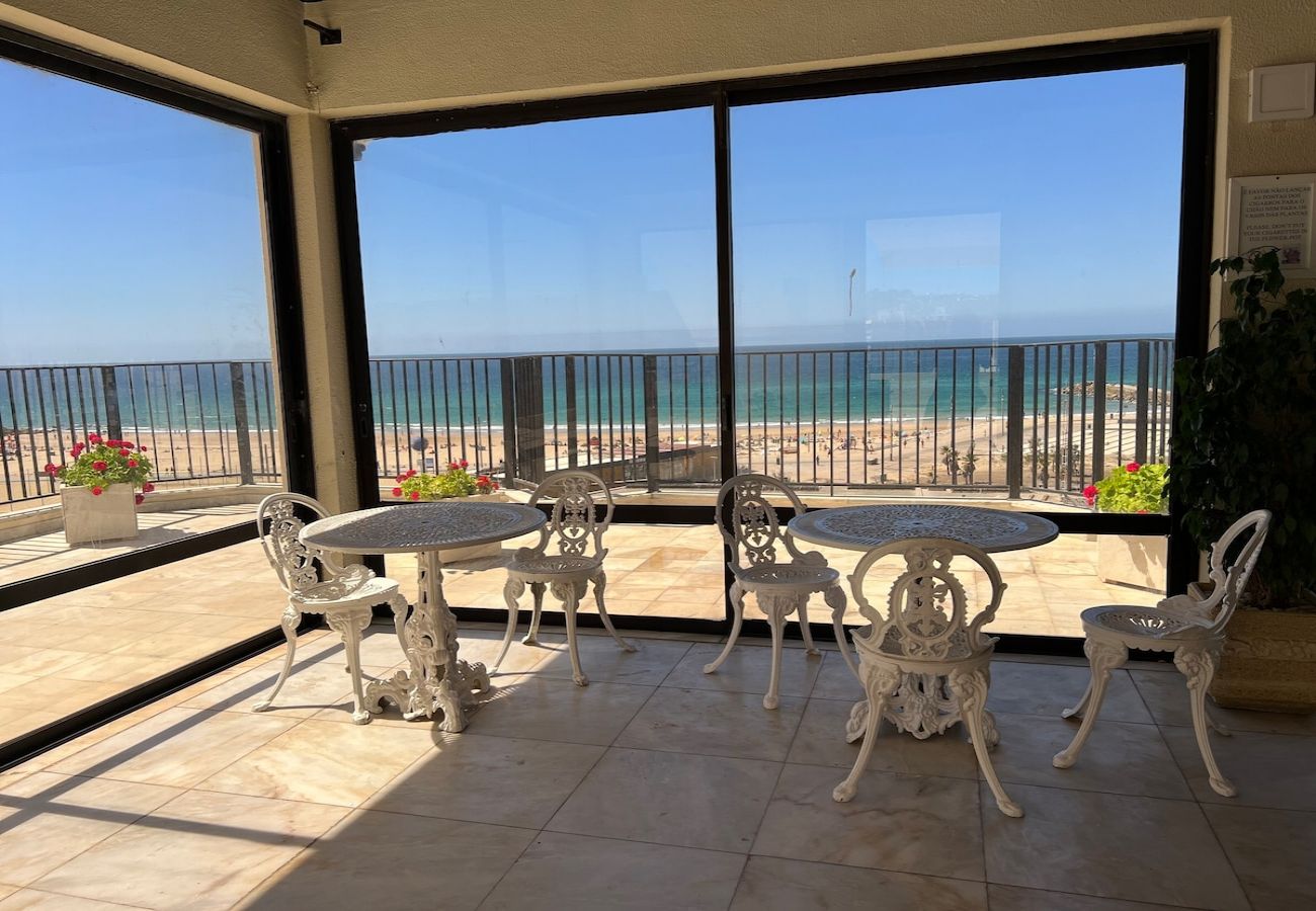 Apartamento en Costa de Caparica - 203 · Apartamento encantador com piscina em C. Cap