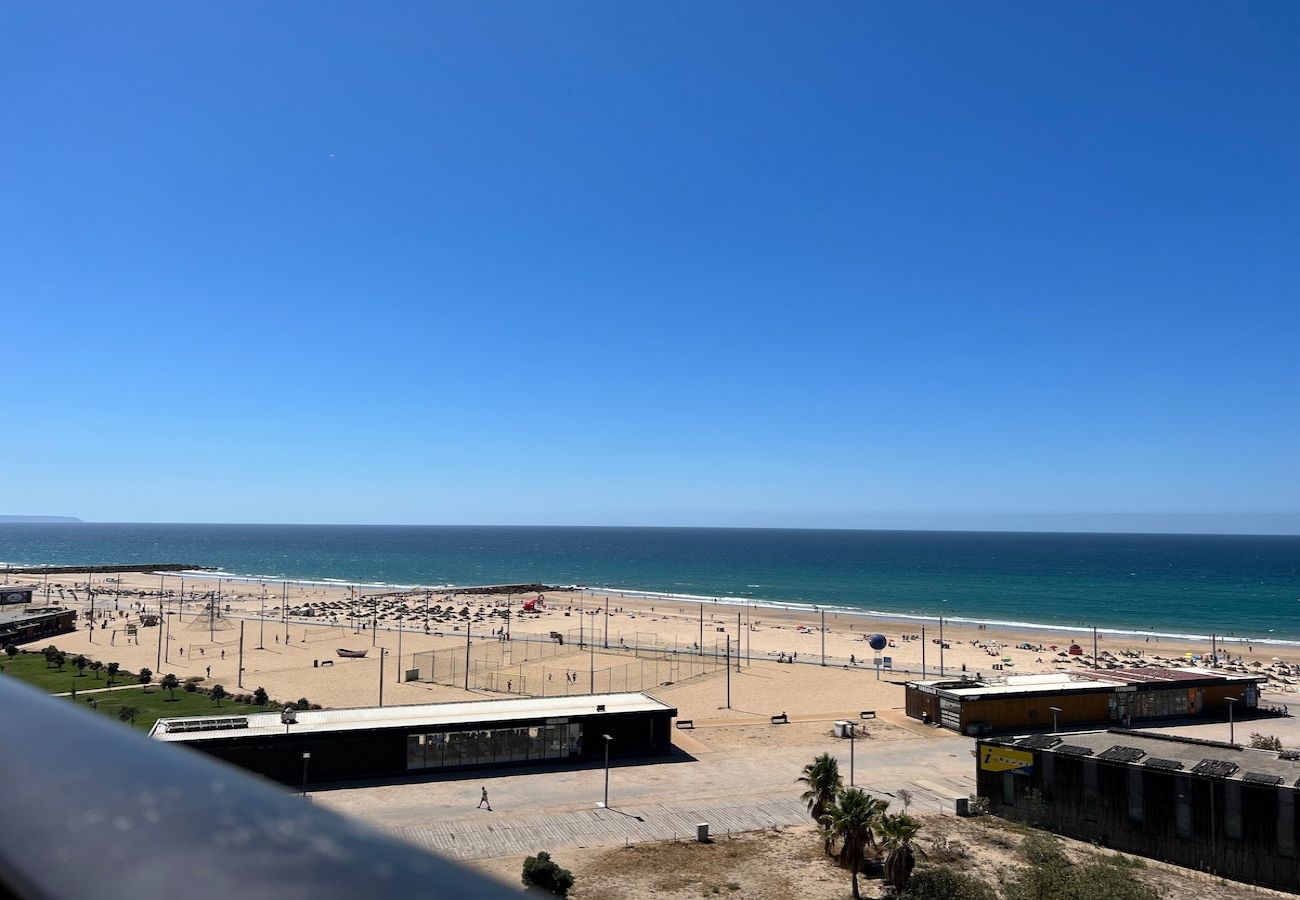 Apartamento en Costa de Caparica - 203 · Apartamento encantador com piscina em C. Cap