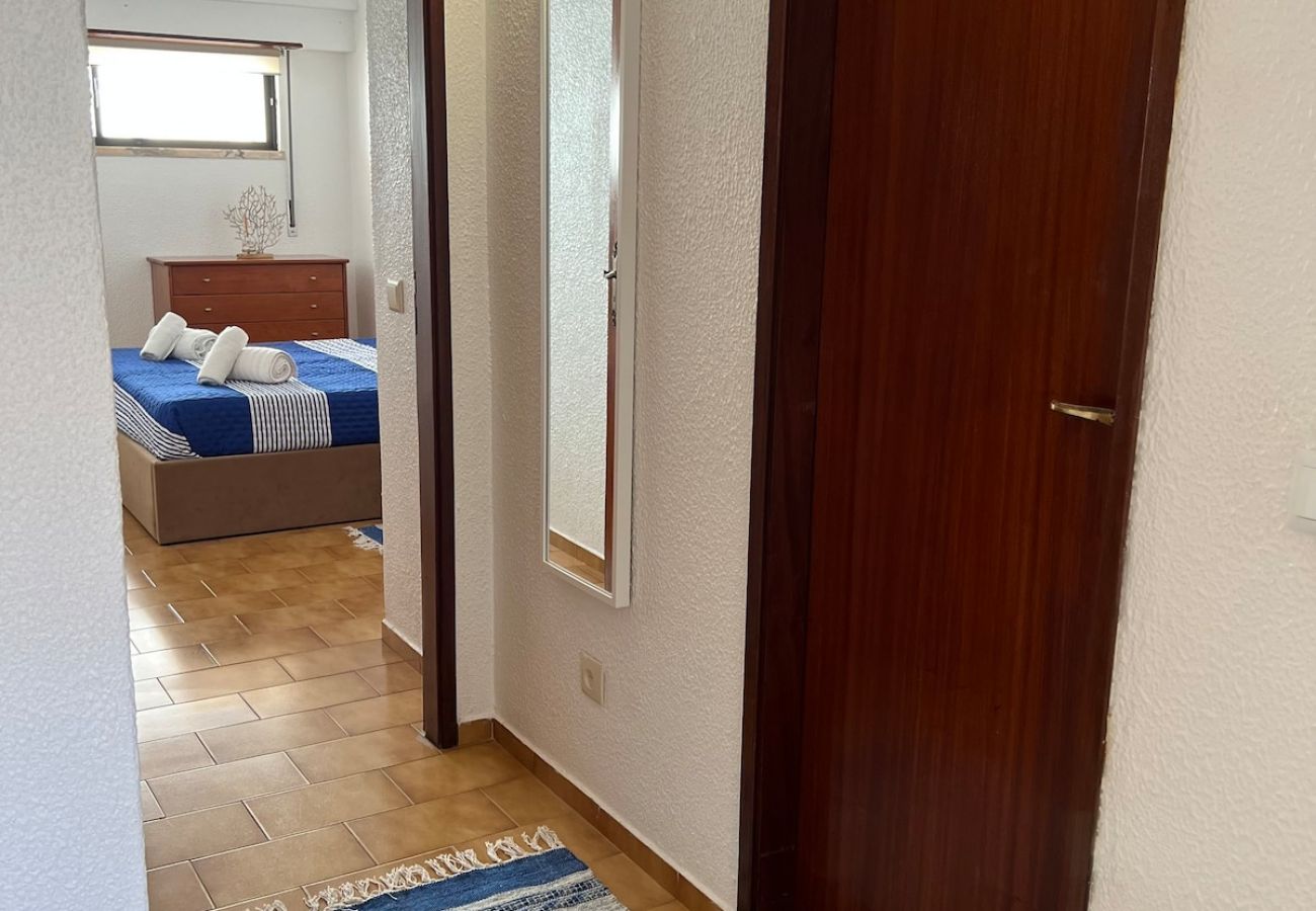 Apartamento en Costa de Caparica - 203 · Apartamento encantador com piscina em C. Cap
