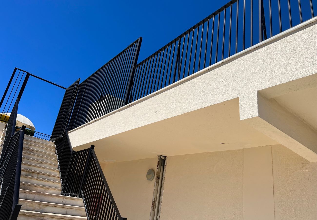 Apartamento en Costa de Caparica - Sol e Piscina na Caparica