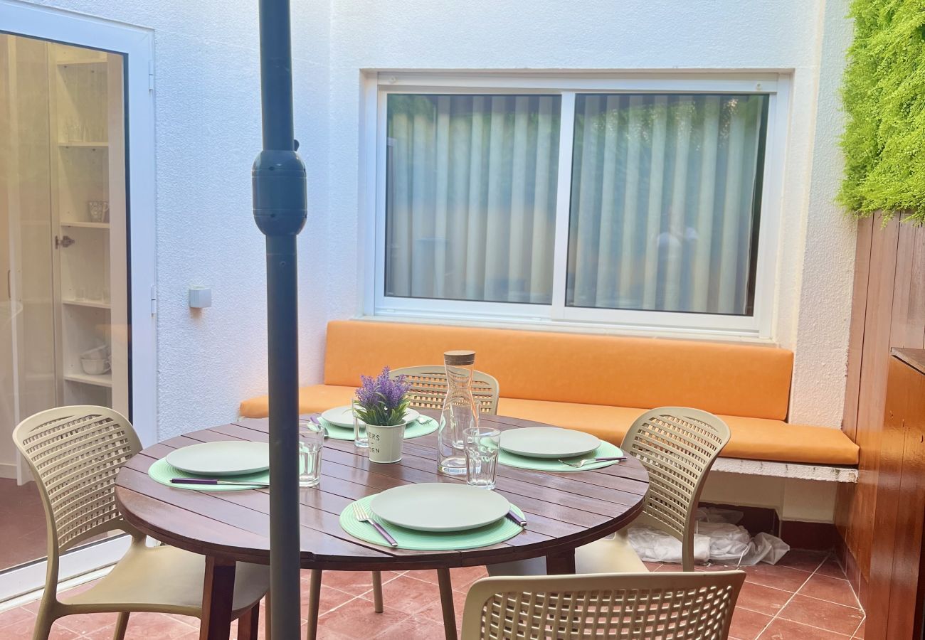 Apartamento en Costa de Caparica - 2Room Cozy Apartment Center Caparica