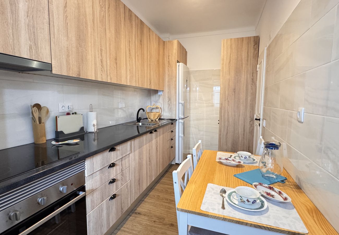 Appartement à Costa de Caparica - Cozy 2 room apartment by the beach